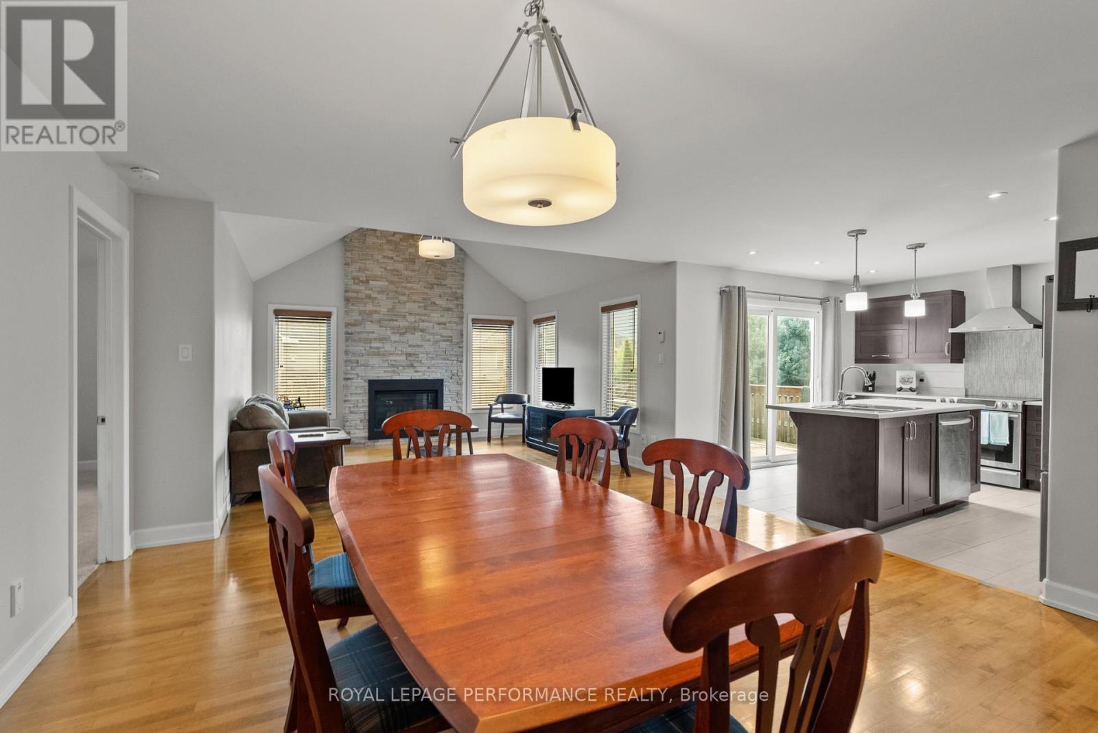 6 Brickyard Drive, Russell, Ontario  K4R 0B2 - Photo 13 - X13744060