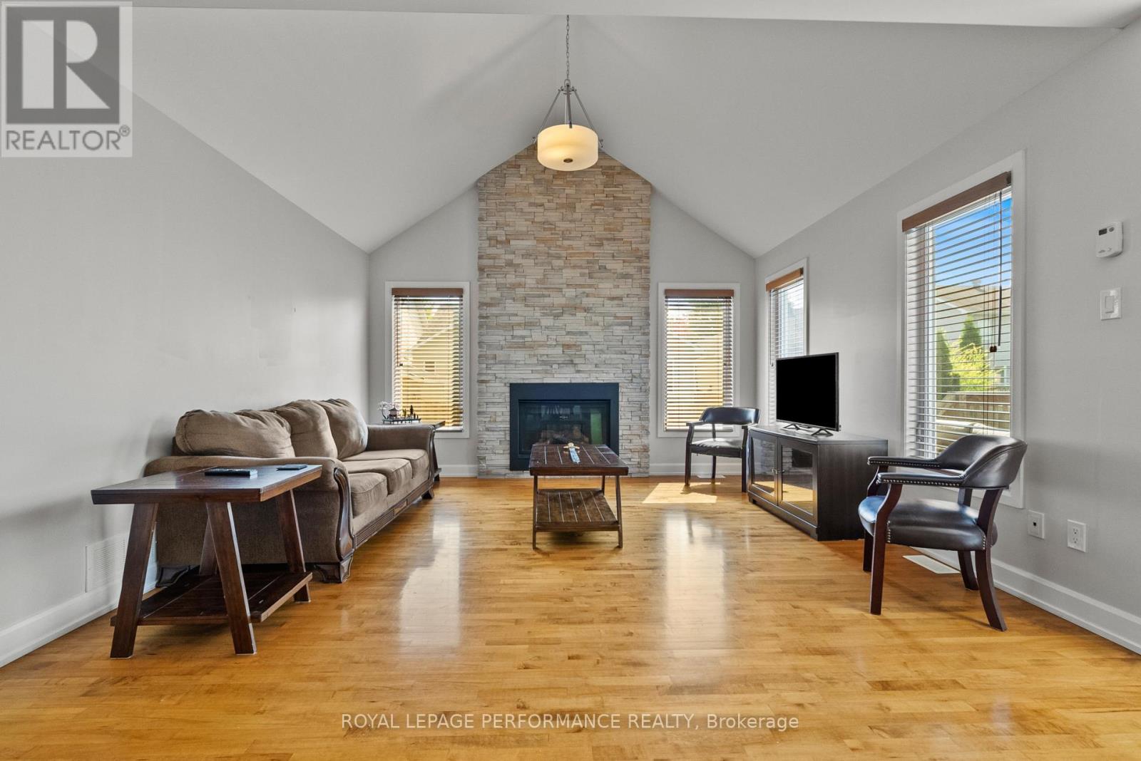 6 Brickyard Drive, Russell, Ontario  K4R 0B2 - Photo 18 - X13744060