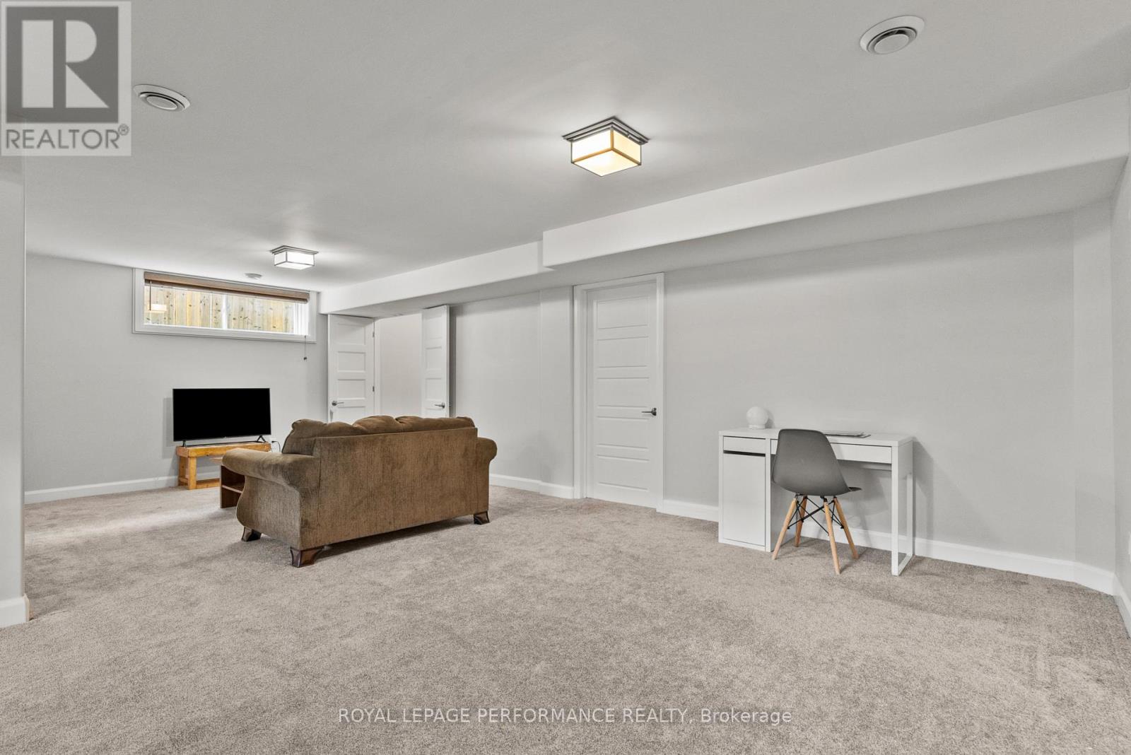 6 Brickyard Drive, Russell, Ontario  K4R 0B2 - Photo 32 - X13744060