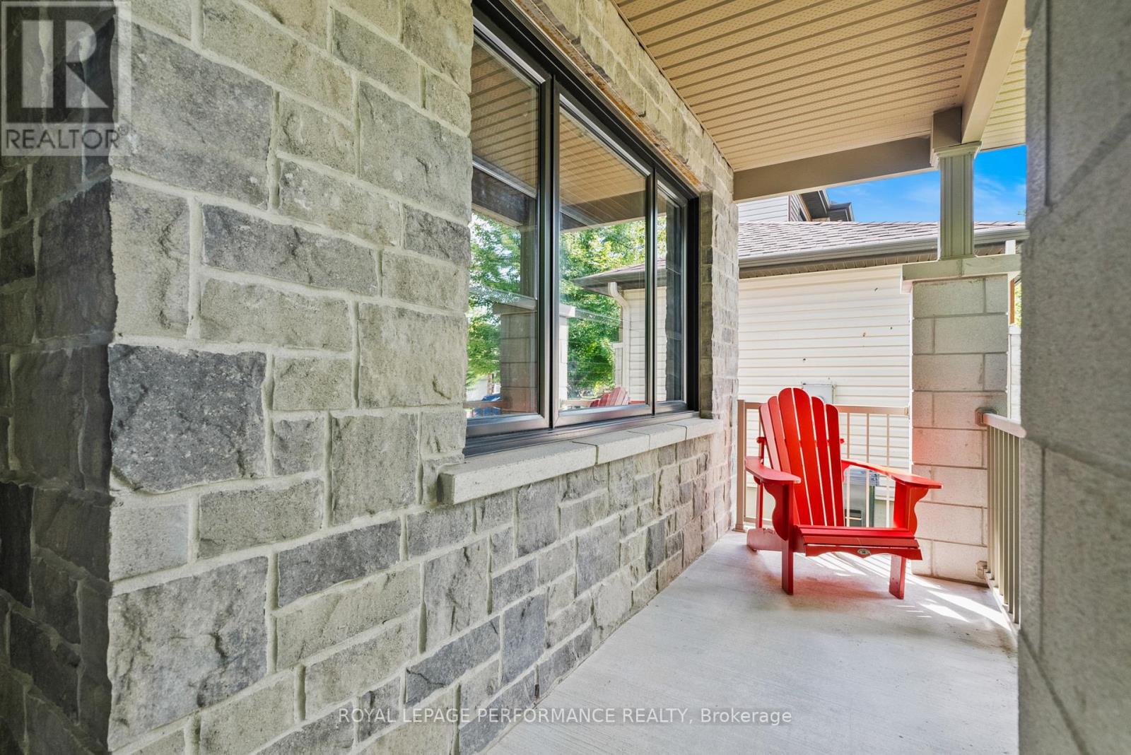6 Brickyard Drive, Russell, Ontario  K4R 0B2 - Photo 4 - X13744060