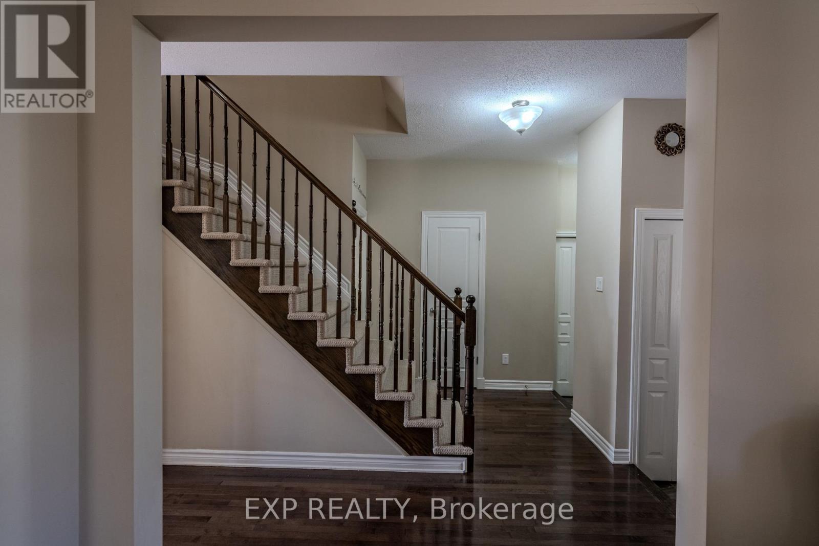 845 Contour Street, Ottawa, Ontario  K1W 0G6 - Photo 6 - X13744072