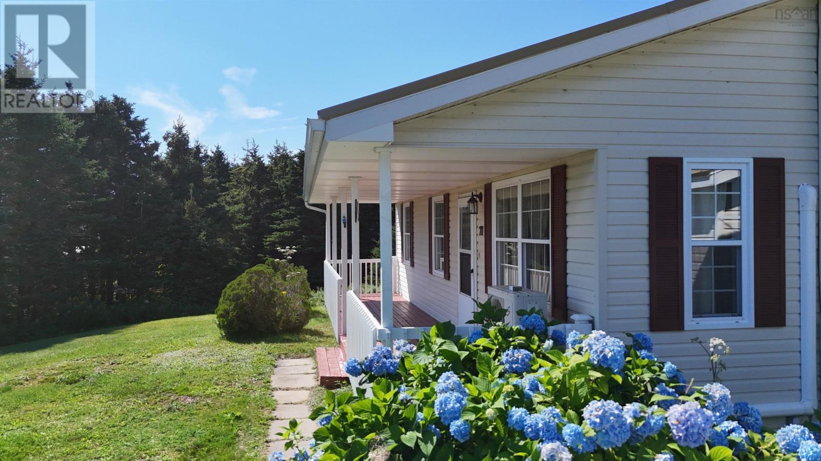 70 Little Harbour Road, Lower L'ardoise, Nova Scotia B0E 1W0 - Photo 38 - 202622032