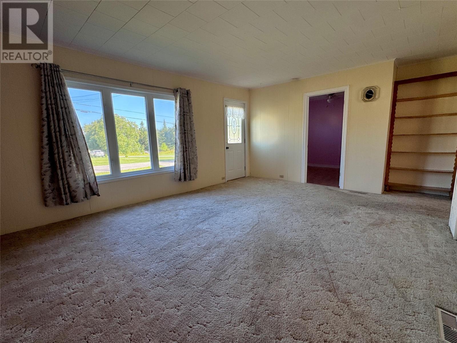 10 Hancocks Road, Deer Lake — photo 11