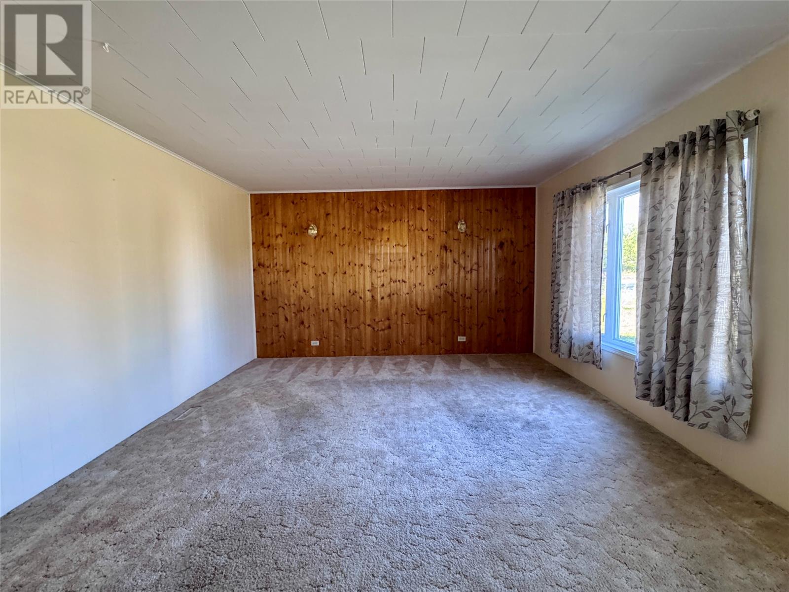 10 Hancocks Road, Deer Lake — photo 9
