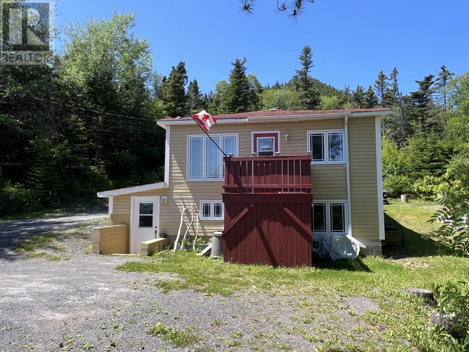 136A Memorial Drive, Clarenville — photo 2