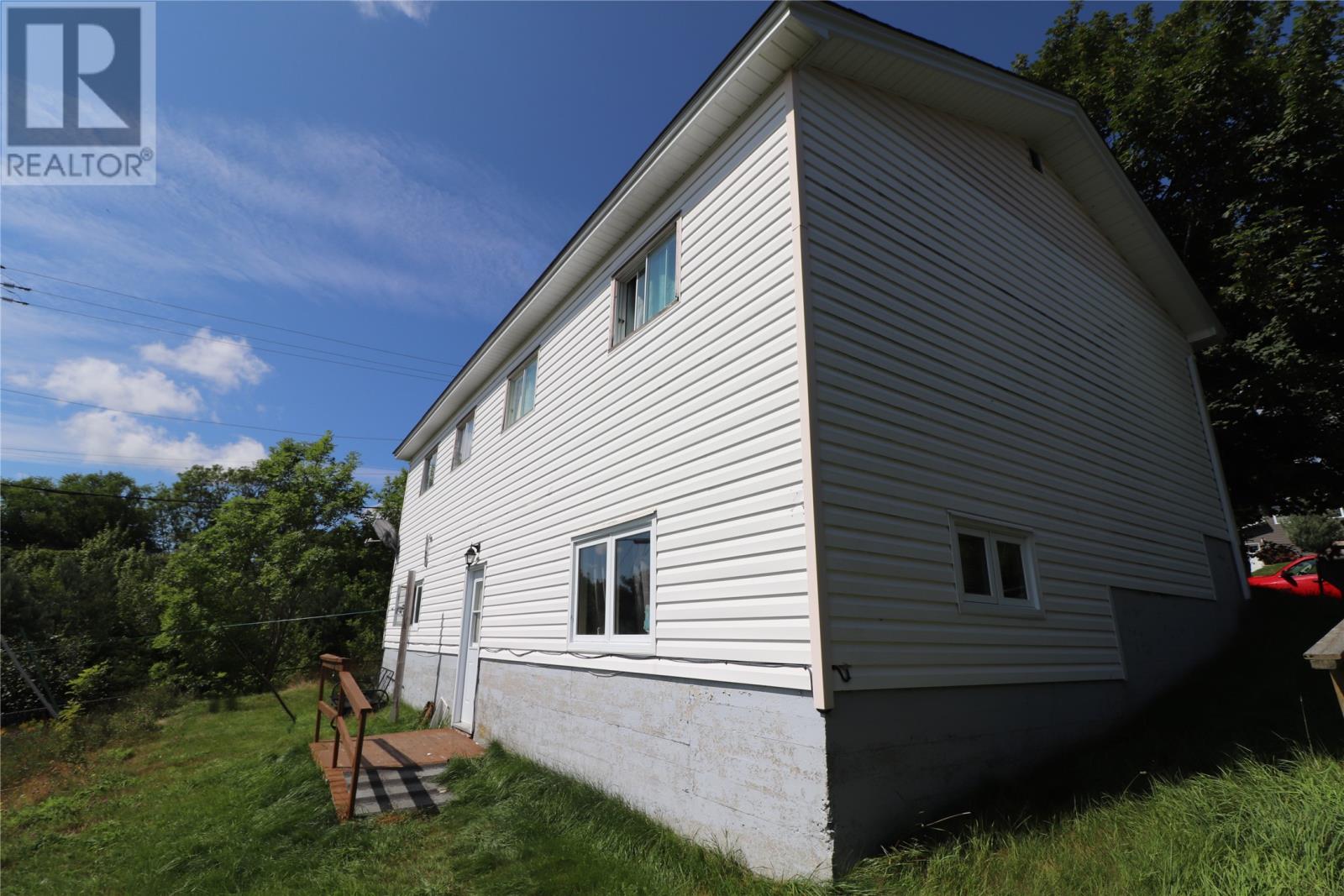 19 Patrick Street, Carbonear — photo 12