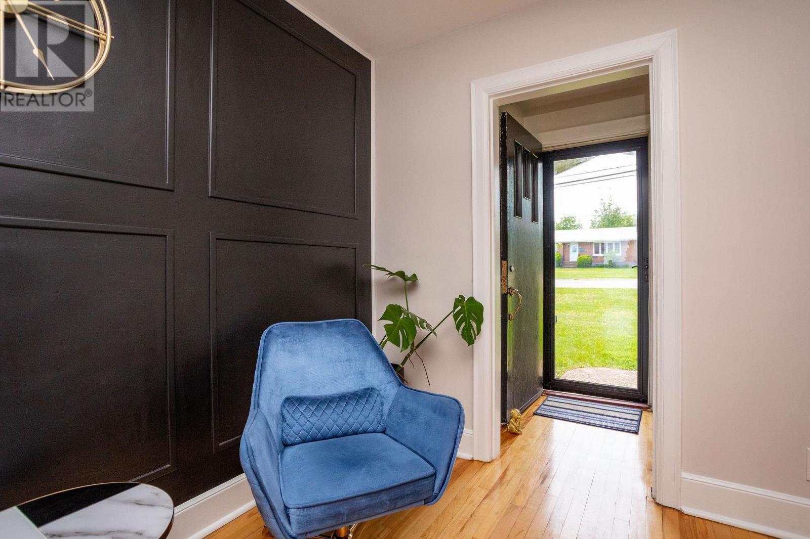 122 Brackley Point Road, Charlottetown, Prince Edward Island  C1A 6Y4 - Photo 11 - 202622392