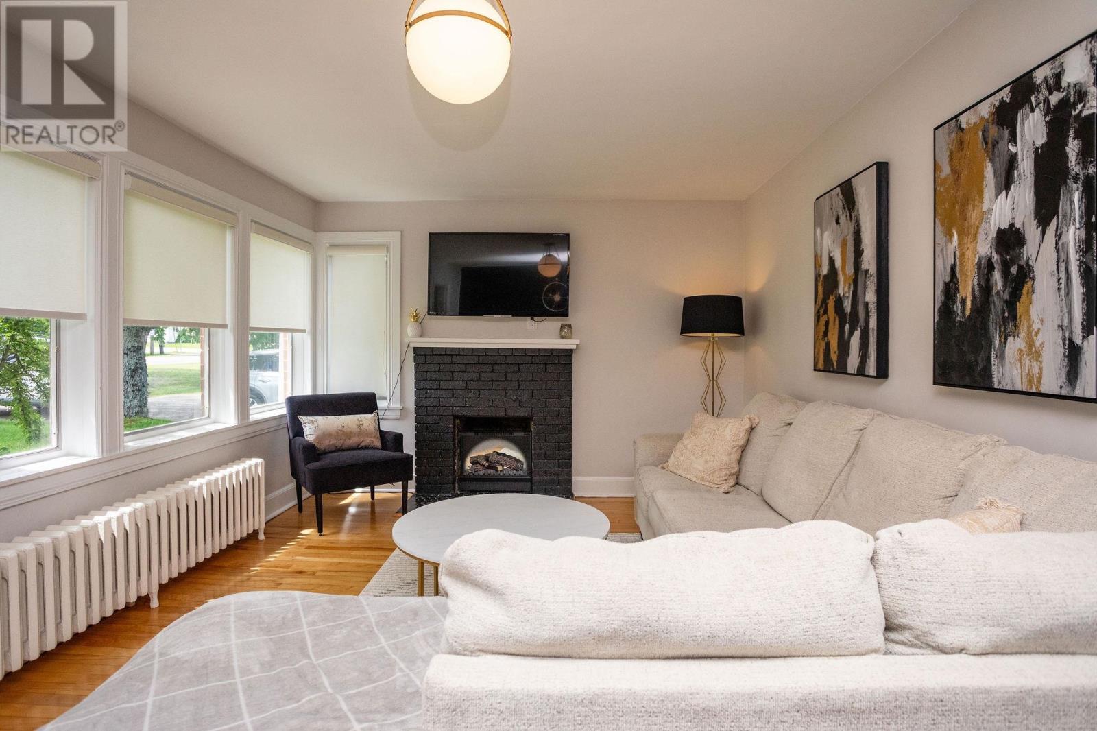 122 Brackley Point Road, Charlottetown, Prince Edward Island  C1A 6Y4 - Photo 14 - 202622392