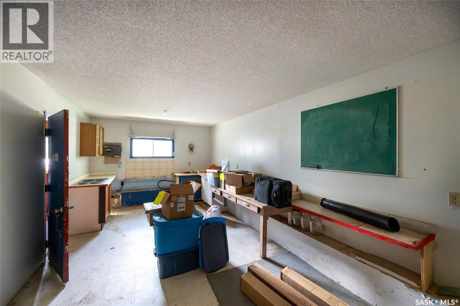 202 Nordstrum Court, Saskatoon, Saskatchewan  S7K 6R7 - Photo 10 - SK047264