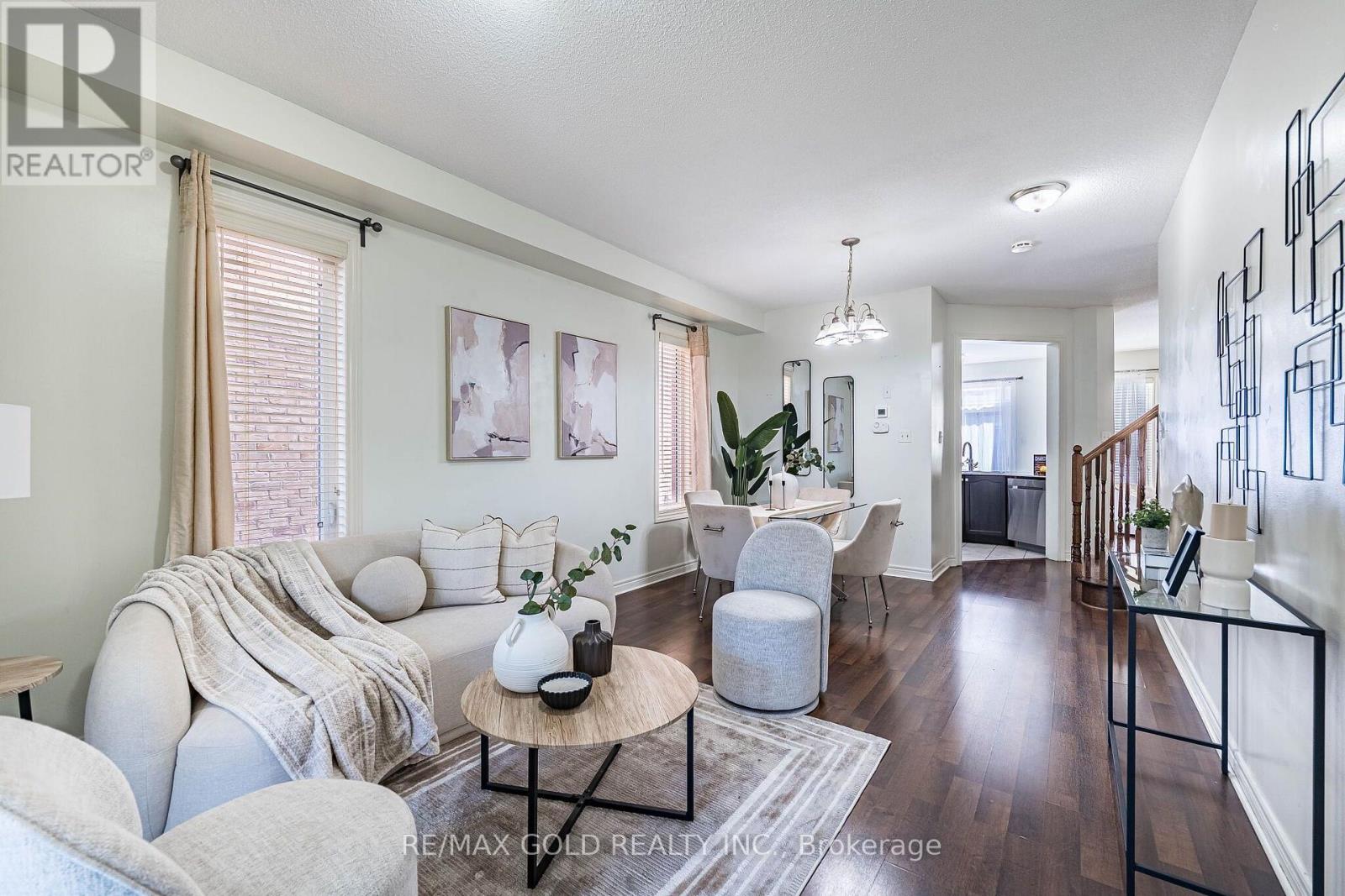 49 Baby Pointe Trail, Brampton, Ontario  L7A 0W3 - Photo 9 - W13702032