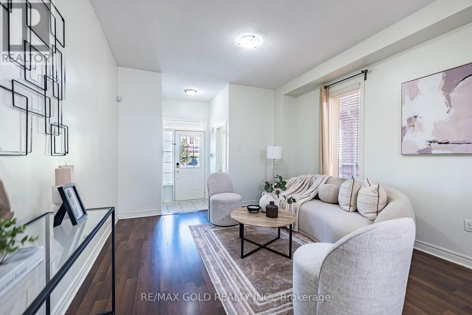 49 Baby Pointe Trail, Brampton, Ontario  L7A 0W3 - Photo 11 - W13702032