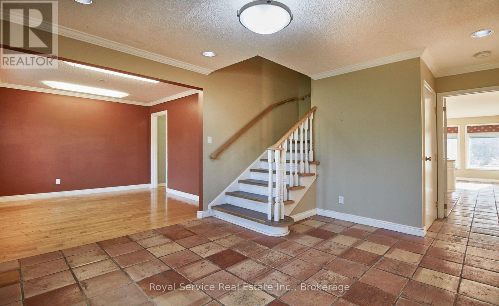 650 Lake Ridge Road, Ajax, Ontario  L1Z 1W9 - Photo 7 - E13744110