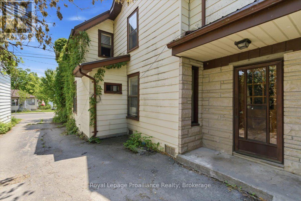 431 Main Street, Deseronto, Ontario  K0K 1X0 - Photo 11 - X13744150