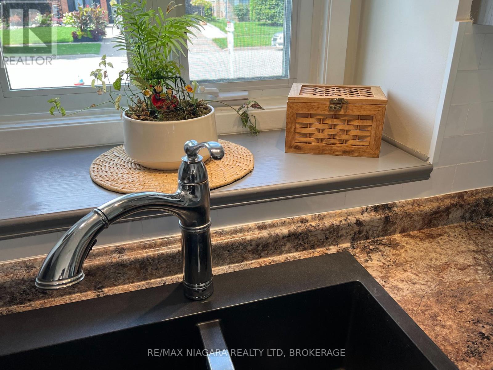 6196 Kirkland Drive, Niagara Falls, Ontario  L2H 2A6 - Photo 50 - X13691292