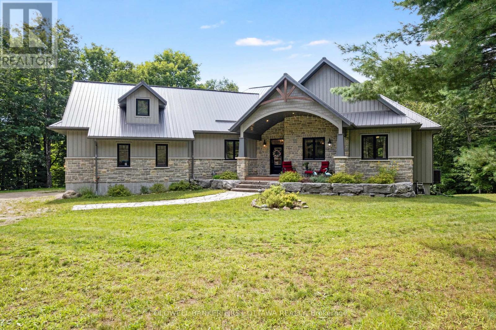944 MCLAREN ROAD, tay valley, Ontario