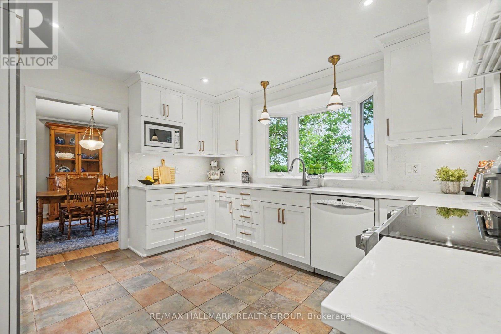 21 Cremona Crescent, Ottawa, Ontario  K2G 0Z9 - Photo 8 - X13744102
