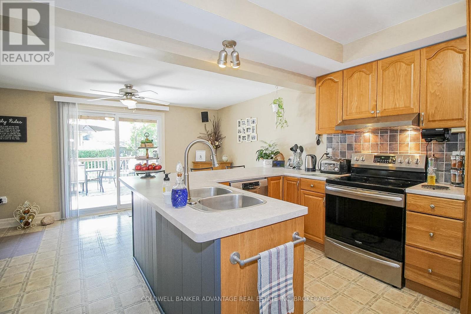 43 Gram Avenue, Welland, Ontario  L3C 1H5 - Photo 6 - X13744100