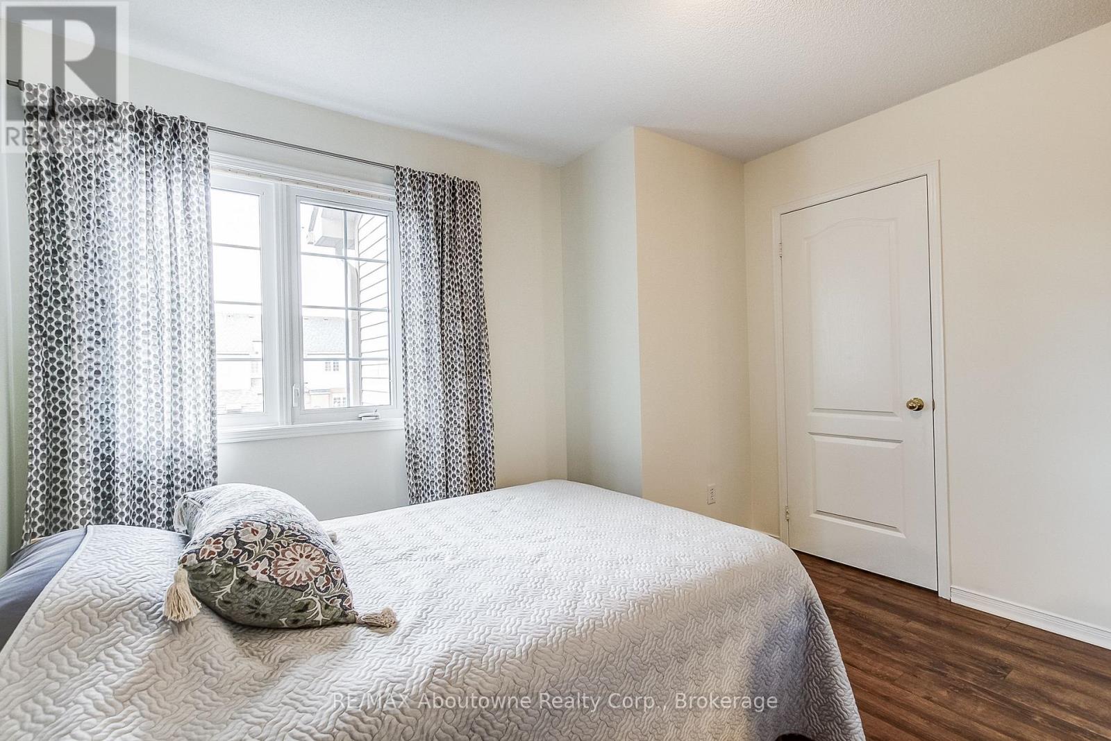 2150 Forest Gate Park, Oakville, Ontario  L6M 4B4 - Photo 18 - W13744122