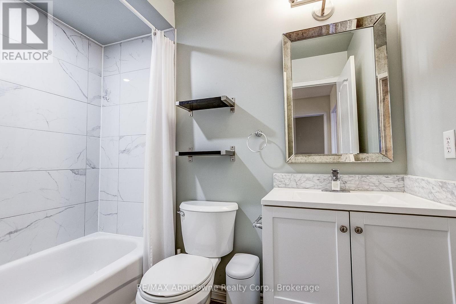 2150 Forest Gate Park, Oakville, Ontario  L6M 4B4 - Photo 20 - W13744122