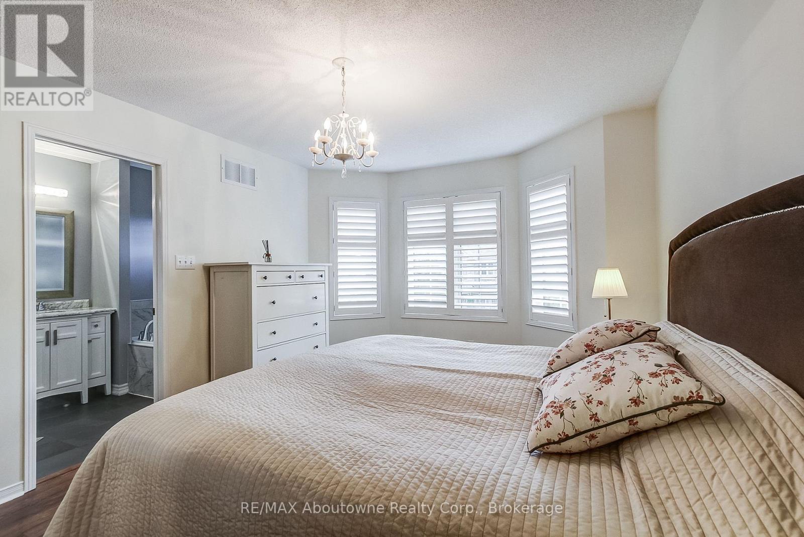 2150 Forest Gate Park, Oakville, Ontario  L6M 4B4 - Photo 23 - W13744122