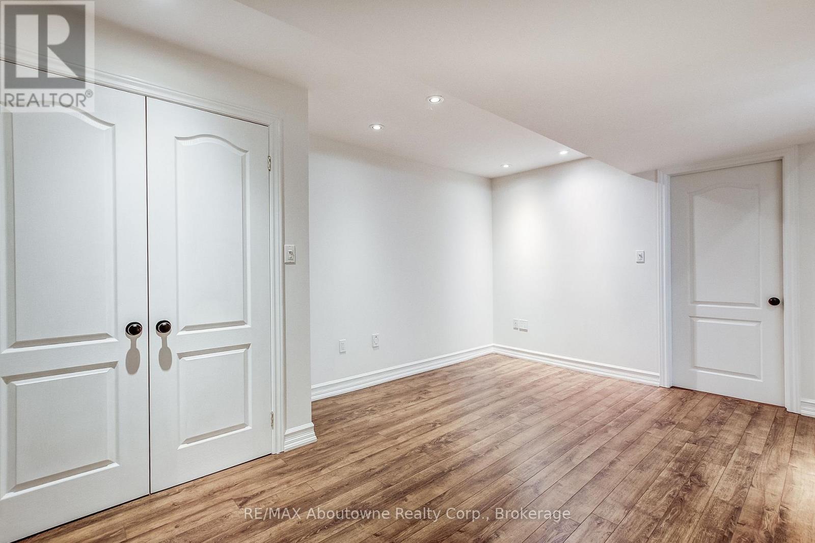 2150 Forest Gate Park, Oakville, Ontario  L6M 4B4 - Photo 30 - W13744122
