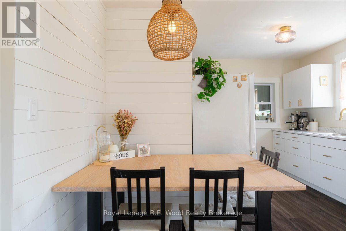 69 Ann Street, Norfolk, Ontario  N4B 1H6 - Photo 11 - X13744120