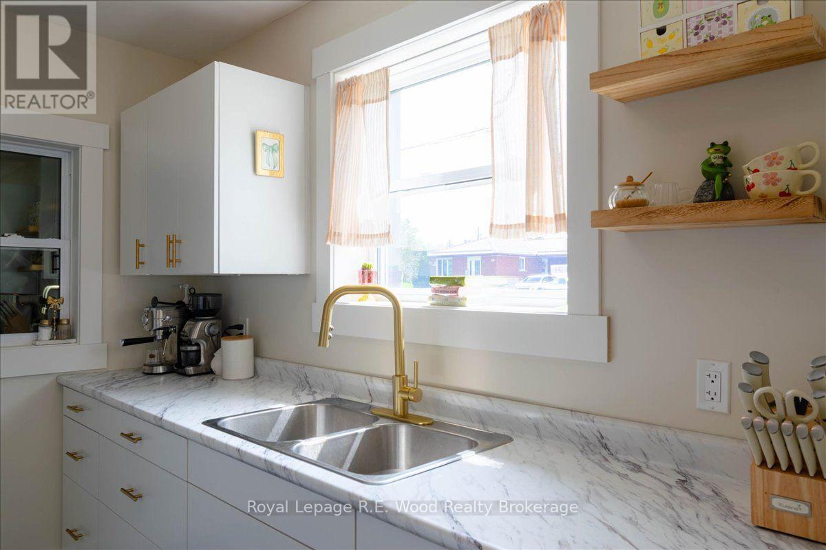 69 Ann Street, Norfolk, Ontario  N4B 1H6 - Photo 6 - X13744120