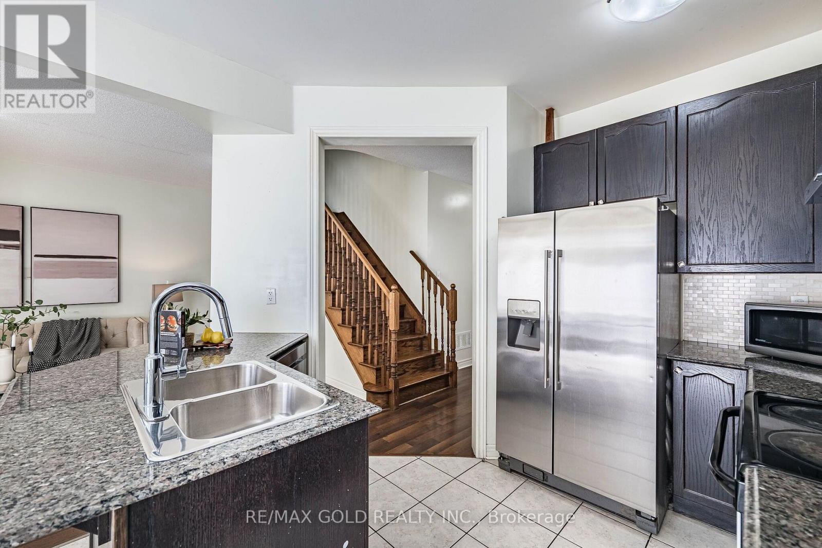 49 Baby Pointe Trail, Brampton, Ontario  L7A 0W3 - Photo 27 - W13702032