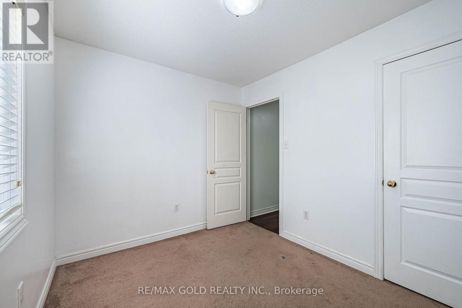 49 Baby Pointe Trail, Brampton, Ontario  L7A 0W3 - Photo 38 - W13702032