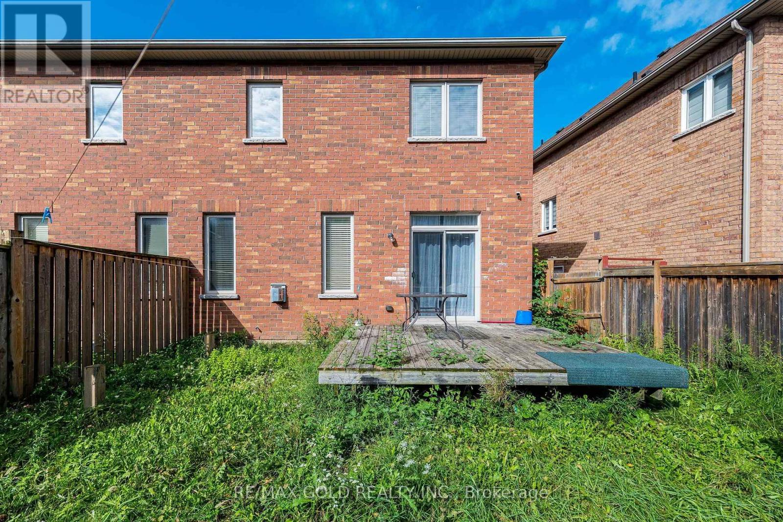 49 Baby Pointe Trail, Brampton, Ontario  L7A 0W3 - Photo 47 - W13702032