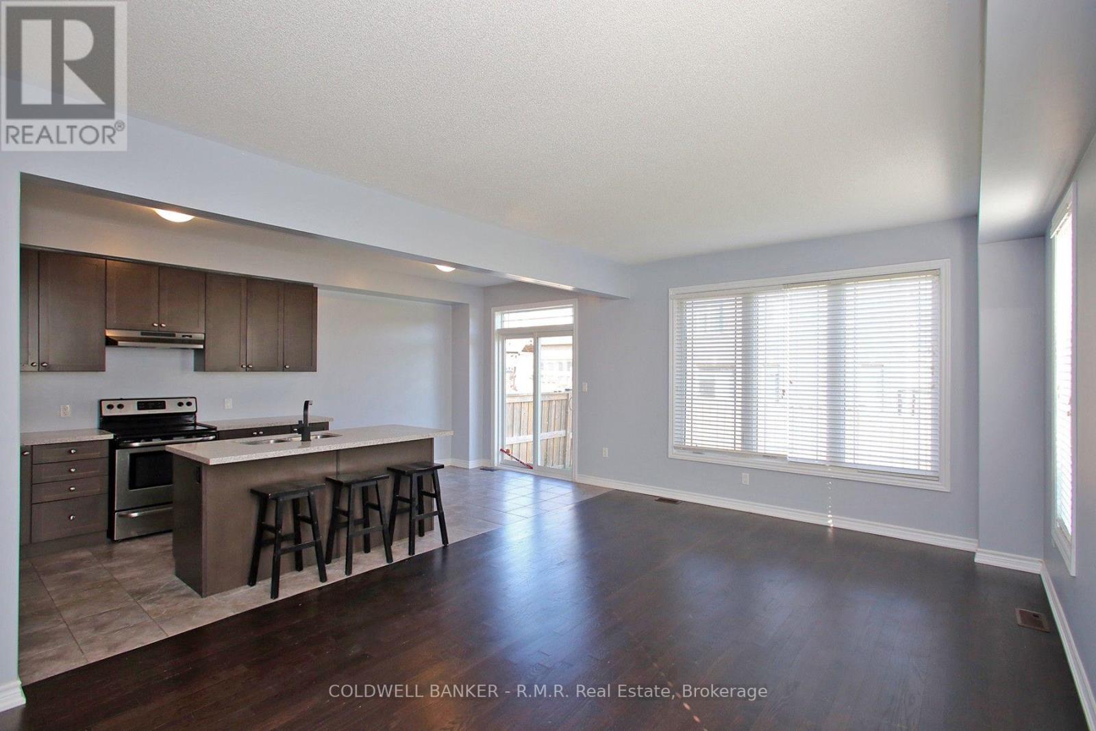 30 Moses Crescent, Clarington, Ontario  L1C 0T7 - Photo 10 - E13742486