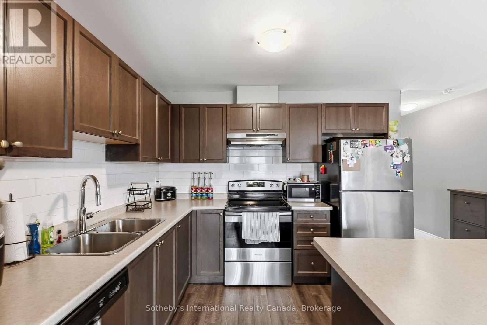 200 Daffodil Court, Gravenhurst, Ontario  P1P 0B8 - Photo 4 - X13744084