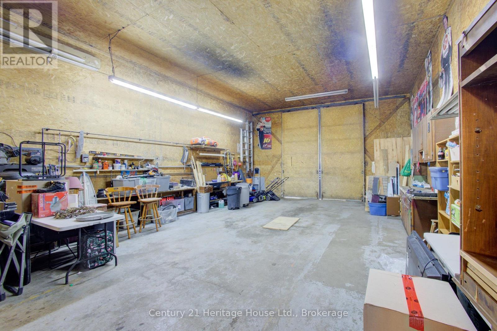 180 Bruce Street S, West Grey, Ontario  N0G 1R0 - Photo 34 - X13744126