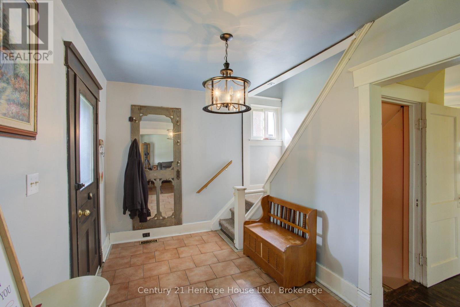 180 Bruce Street S, West Grey, Ontario  N0G 1R0 - Photo 6 - X13744126