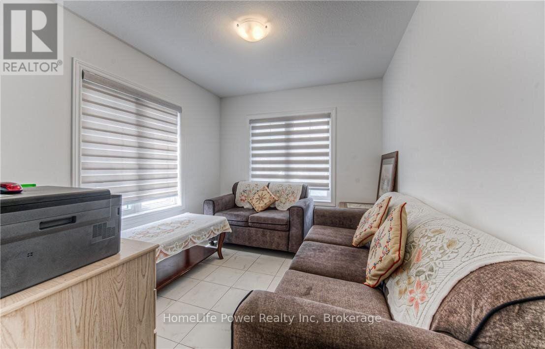 513 Woodlea Court, Kitchener, Ontario  N2R 1R7 - Photo 18 - X13744148