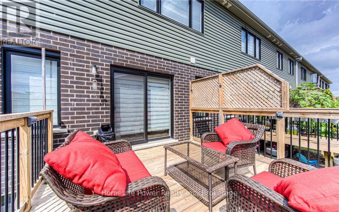 513 Woodlea Court, Kitchener, Ontario  N2R 1R7 - Photo 28 - X13744148