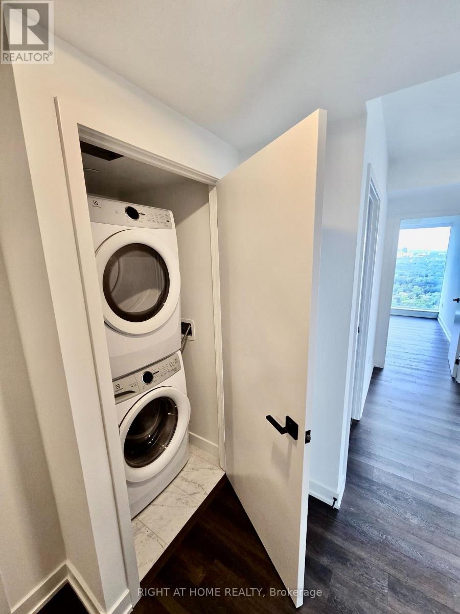 4207 - 609 Sherbourne Street, Toronto, Ontario  M4X 0A4 - Photo 4 - C13744108