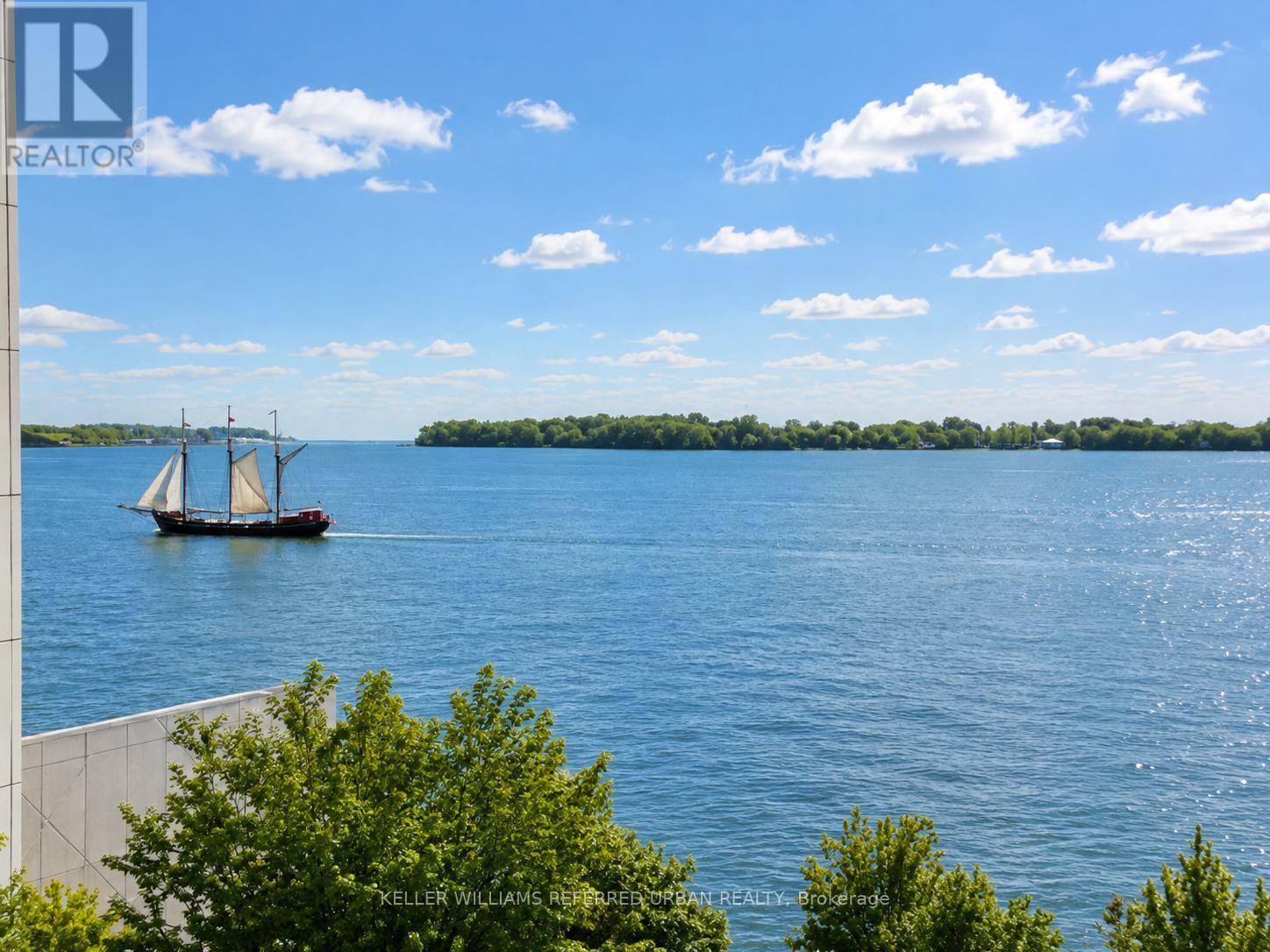 716 - 39 Queens Quay E, Toronto, Ontario M5E 0A5 - Photo 2 - C13744182