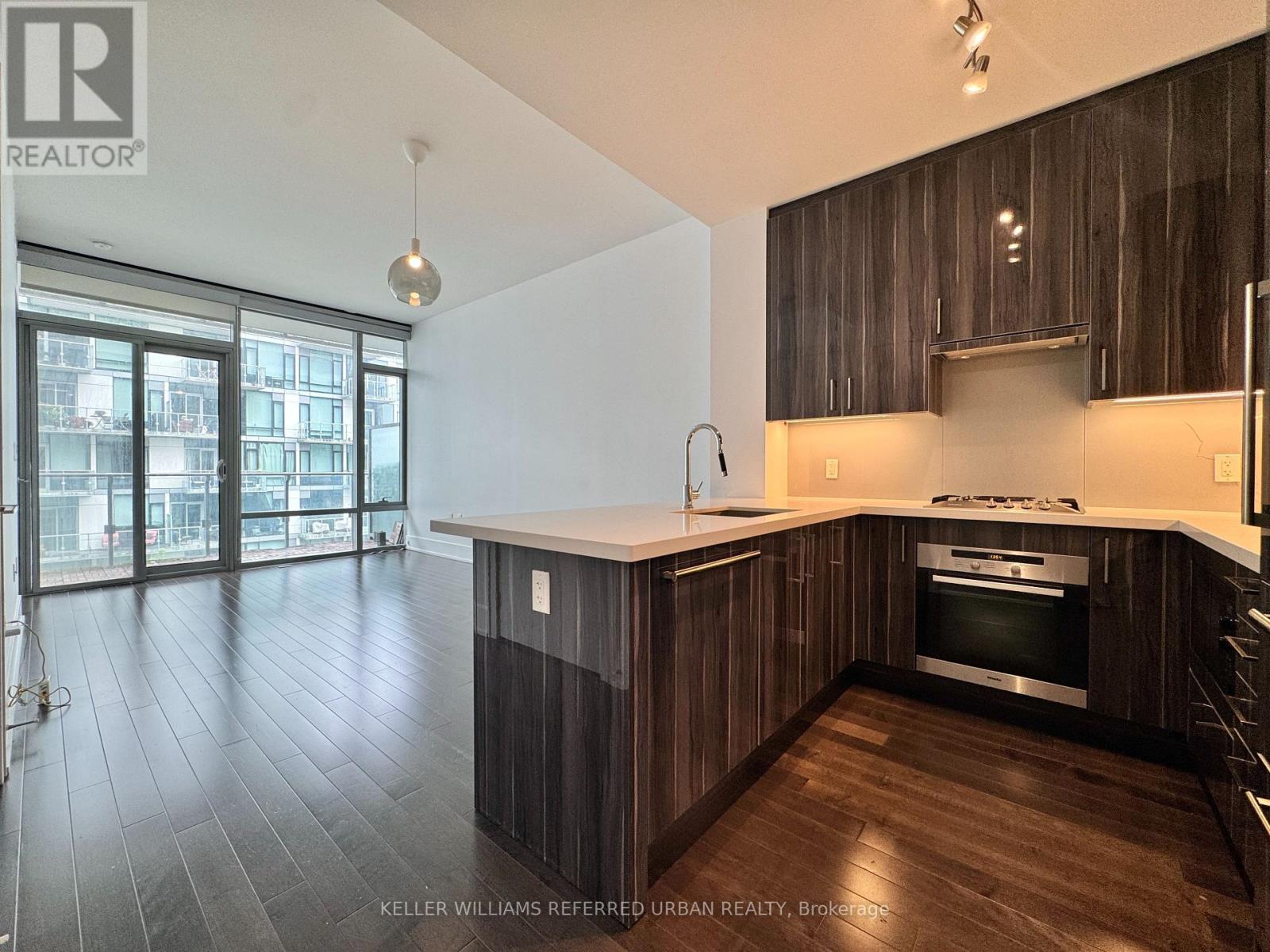 716 - 39 Queens Quay E, Toronto, Ontario M5E 0A5 - Photo 3 - C13744182