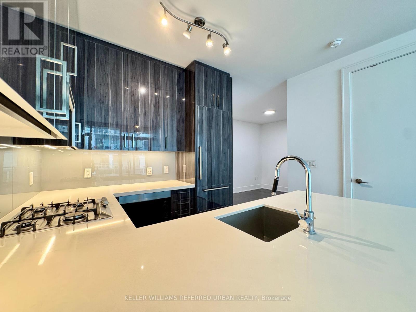716 - 39 Queens Quay E, Toronto, Ontario M5E 0A5 - Photo 7 - C13744182