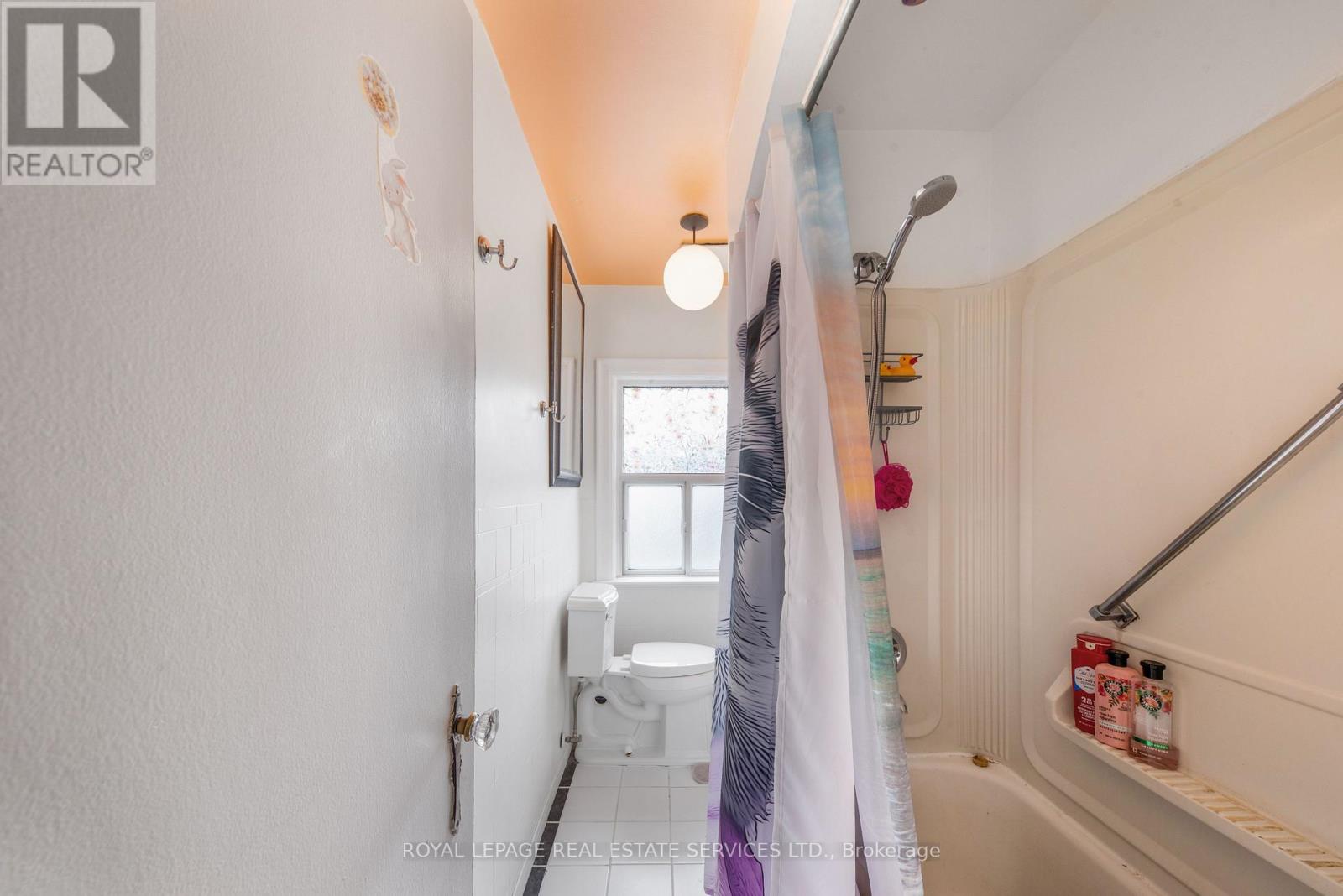 761 Kingston Road, Toronto, Ontario  M4E 1R9 - Photo 20 - E13744166