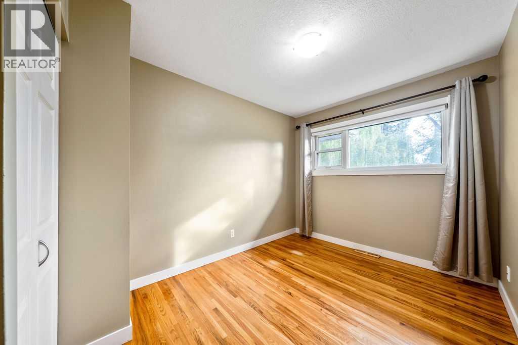 64 Hollyburn Road SW, Calgary, Alberta  T2V 3H1 - Photo 12 - A2341155