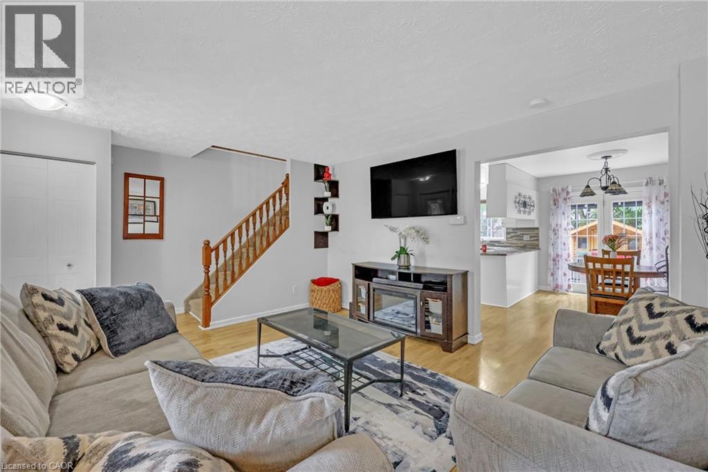 220 Scott Road, Cambridge, Ontario  N3C 3Z8 - Photo 6 - 40860285