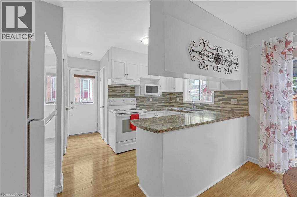 220 Scott Road, Cambridge, Ontario  N3C 3Z8 - Photo 7 - 40860285