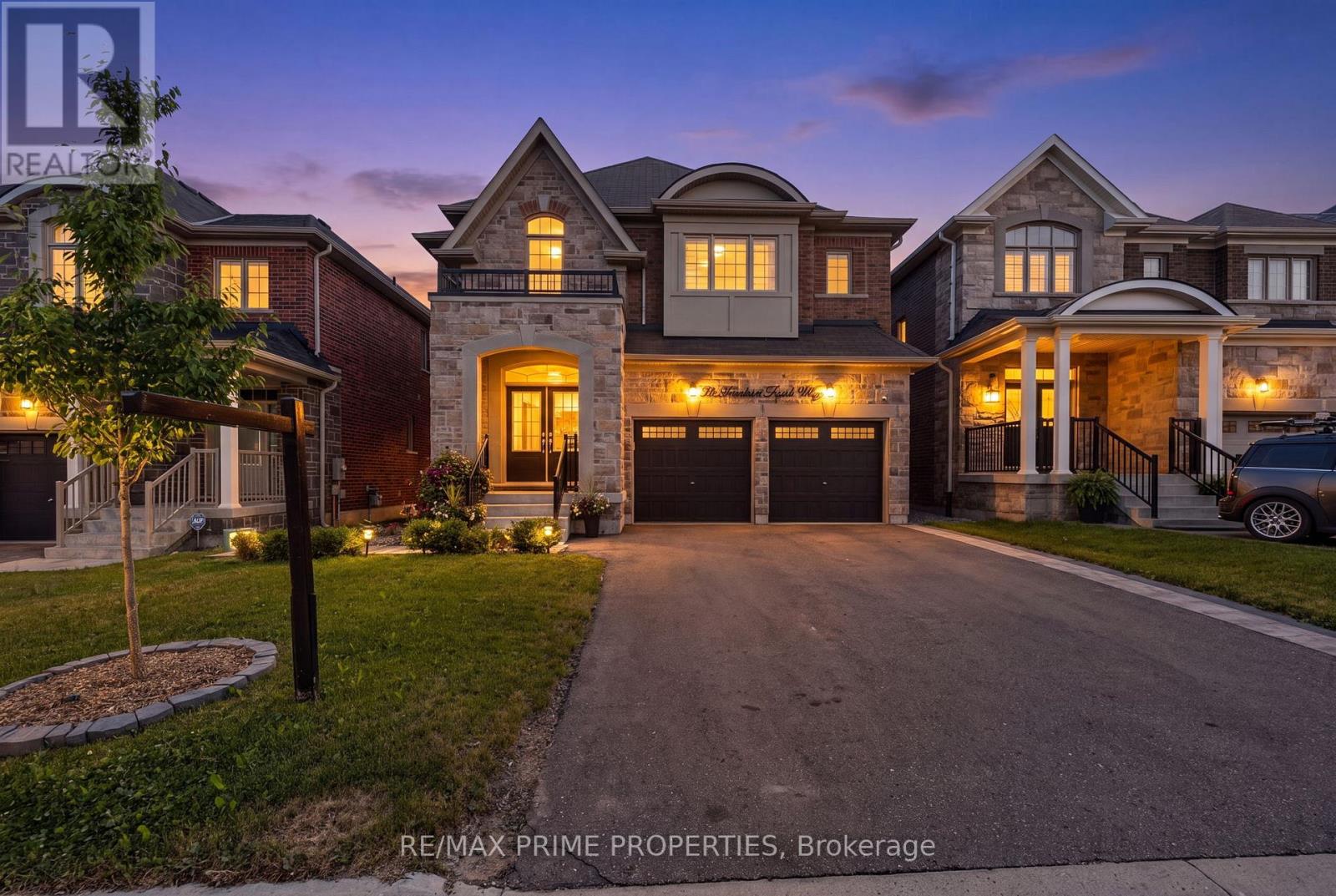 28 Frederick Taylor Way, East Gwillimbury (Mt Albert), Ontario  L0G 1M0 - Photo 2 - N13744116