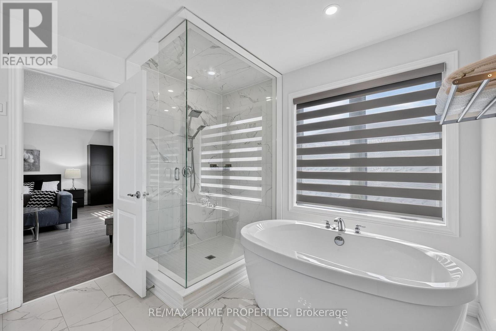 28 Frederick Taylor Way, East Gwillimbury (Mt Albert), Ontario  L0G 1M0 - Photo 31 - N13744116