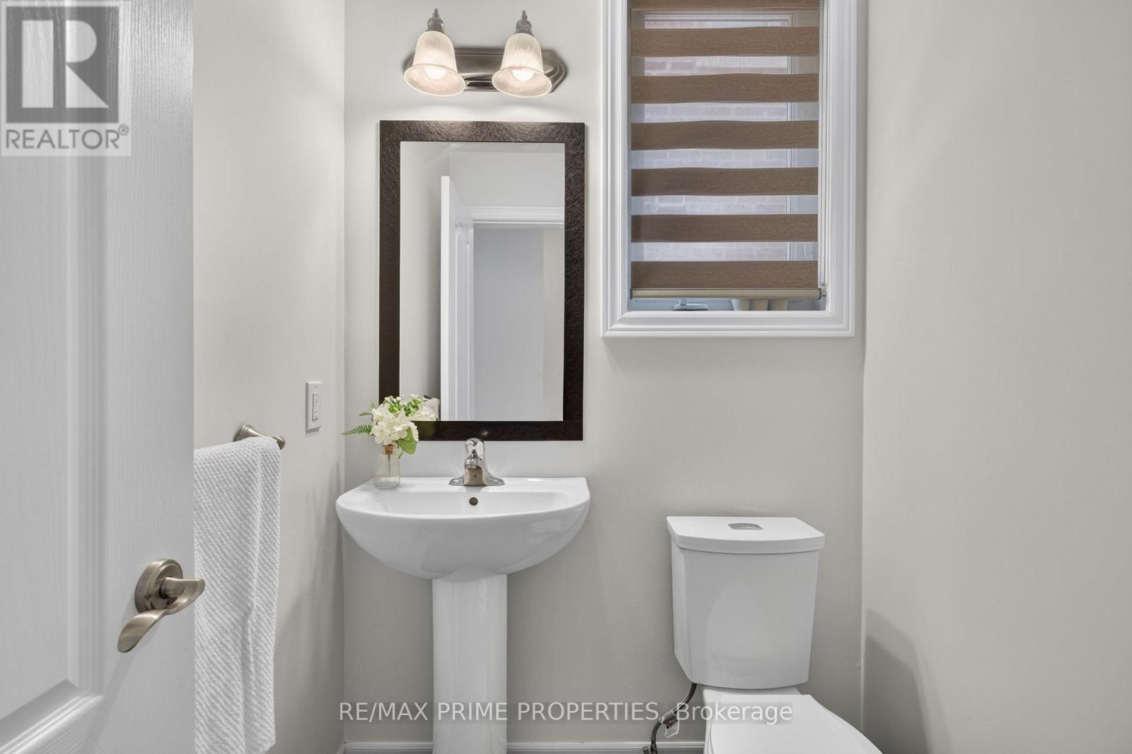 28 Frederick Taylor Way, East Gwillimbury (Mt Albert), Ontario  L0G 1M0 - Photo 35 - N13744116