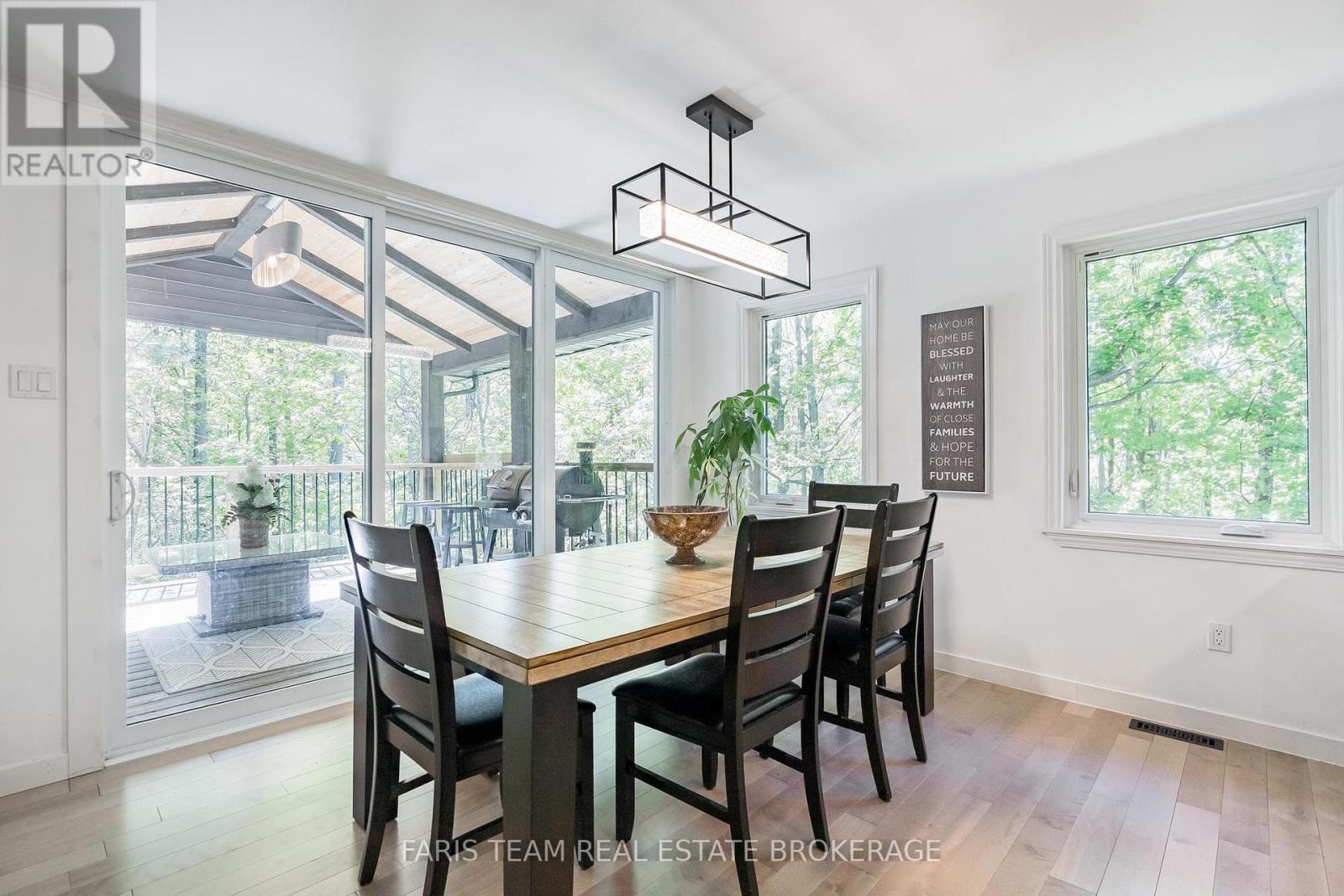 800 Mount St. Louis Road W, Oro-Medonte, Ontario  L0L 1V0 - Photo 13 - S13744106