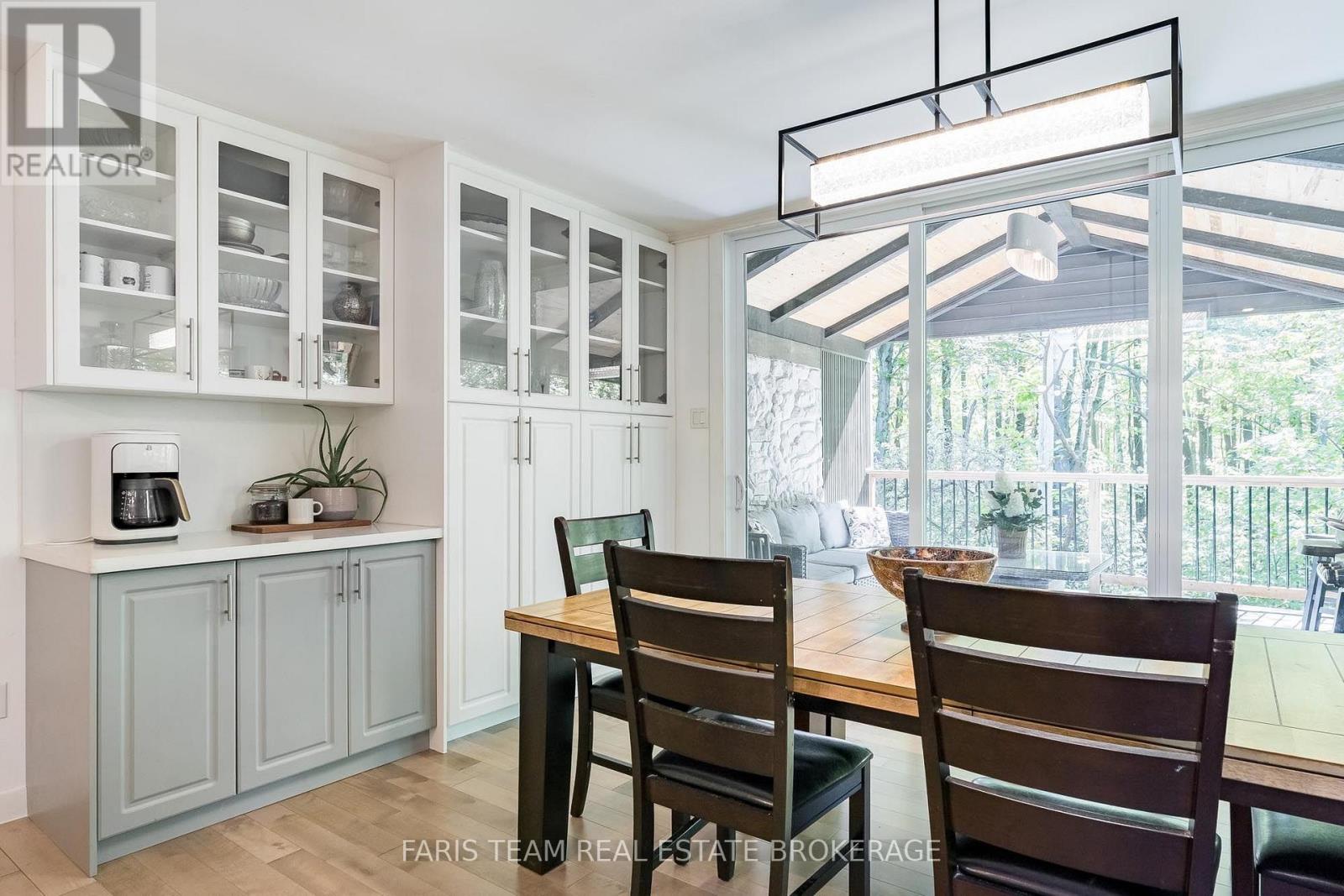 800 Mount St. Louis Road W, Oro-Medonte, Ontario  L0L 1V0 - Photo 14 - S13744106