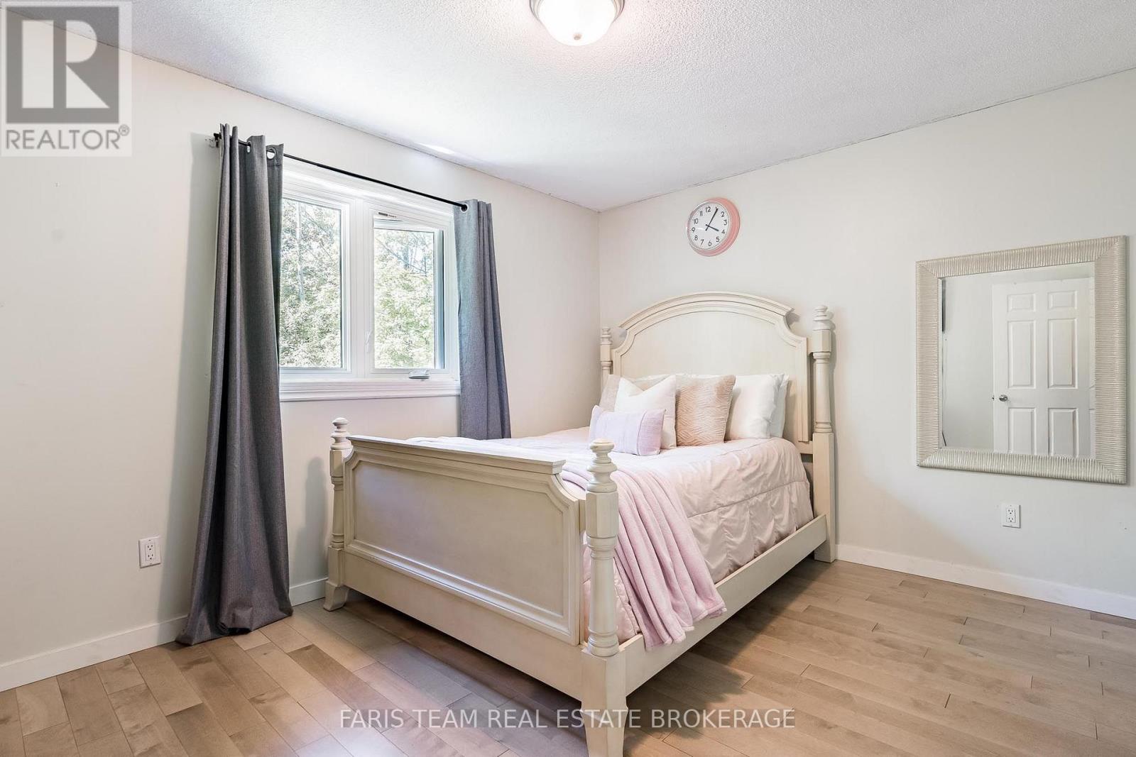 800 Mount St. Louis Road W, Oro-Medonte, Ontario  L0L 1V0 - Photo 27 - S13744106
